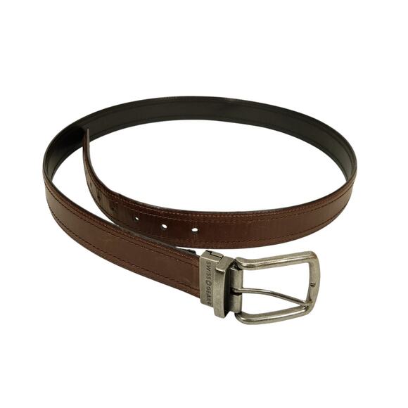 Swiss Gear Mens Reversible Belt Size XL Black Brown Silver Tone Buckle Leather - Picture 1 of 11